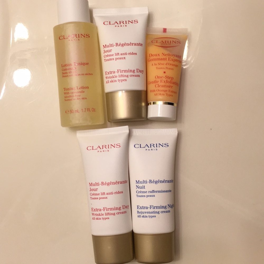 Clarins skincare bundle